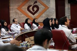کارگاه توجیهی دستیاران تخصصی و فوق تخصصی جدید الورود سال تحصیلی 98-1397: عکس شماره 7 / 8